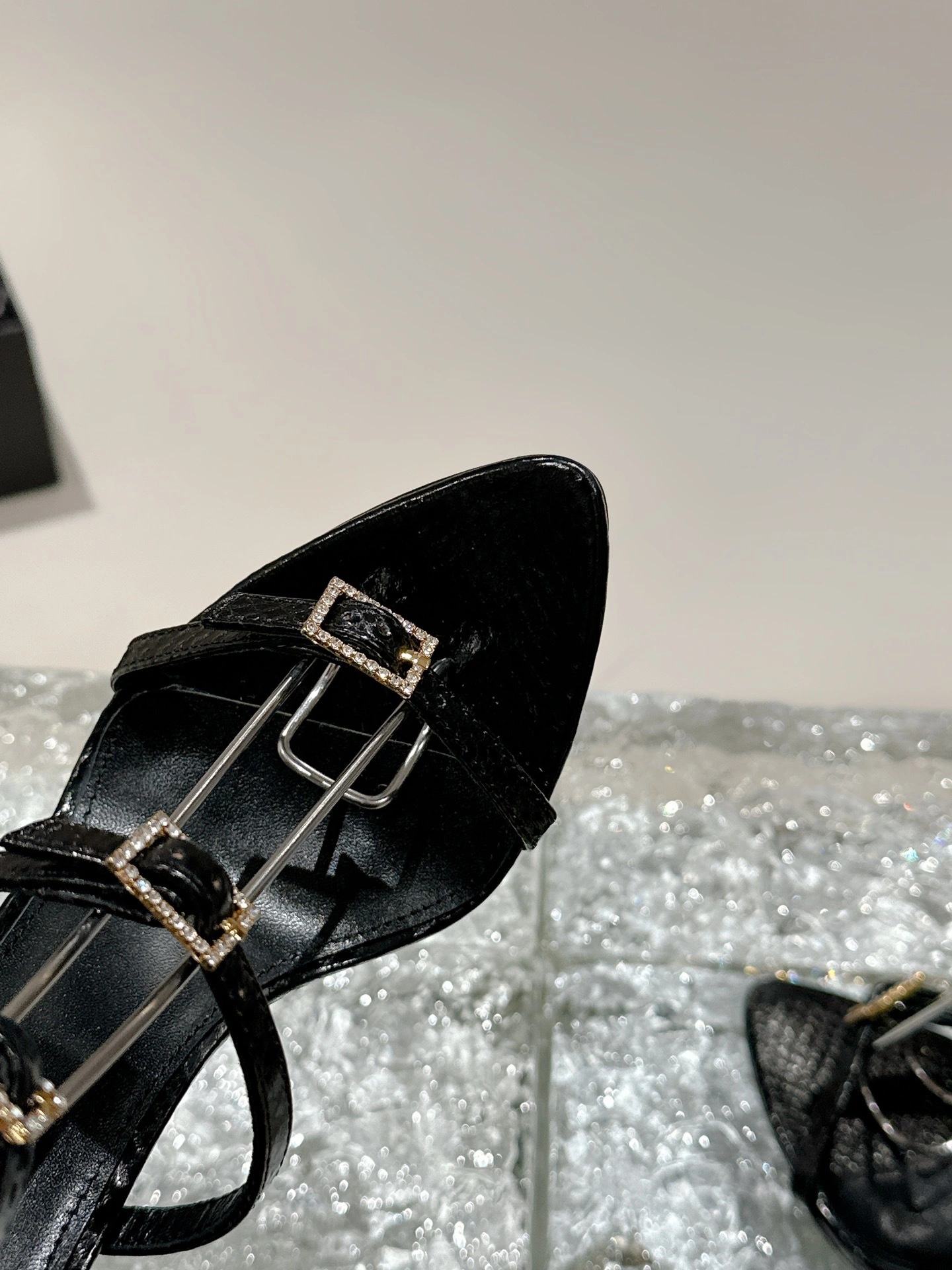 COCO--- Yv5s 696983EX7001000 Heel height：10.5CM item:D-X062E2027W